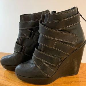 Stuart Weitzman Leather Wedges